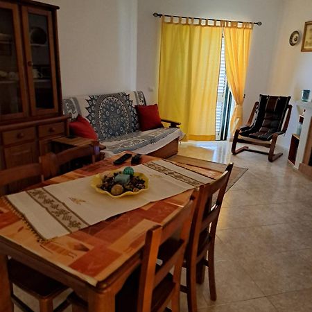 Mjalvor - Apº Em Condominio Com Piscina Zewnętrze zdjęcie