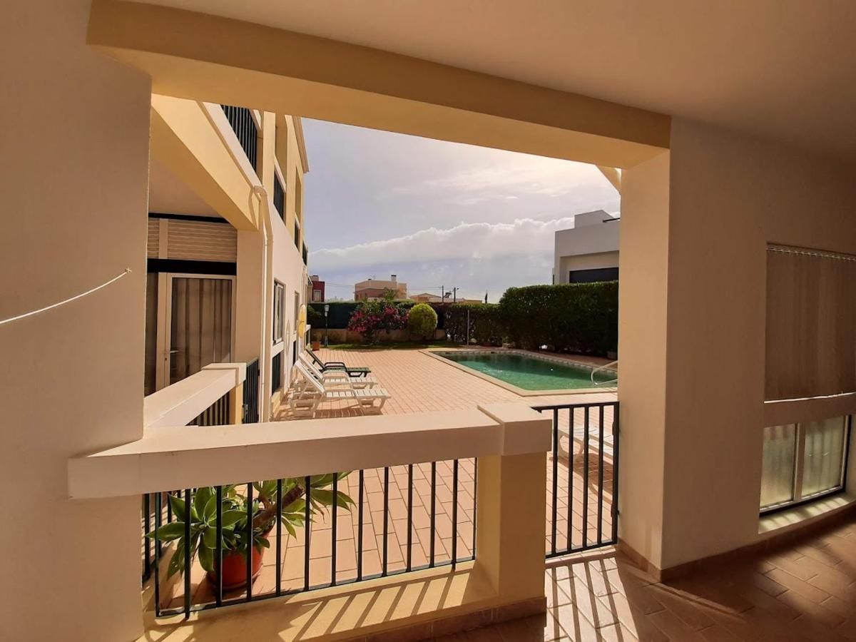 Mjalvor - Apº Em Condominio Com Piscina Zewnętrze zdjęcie