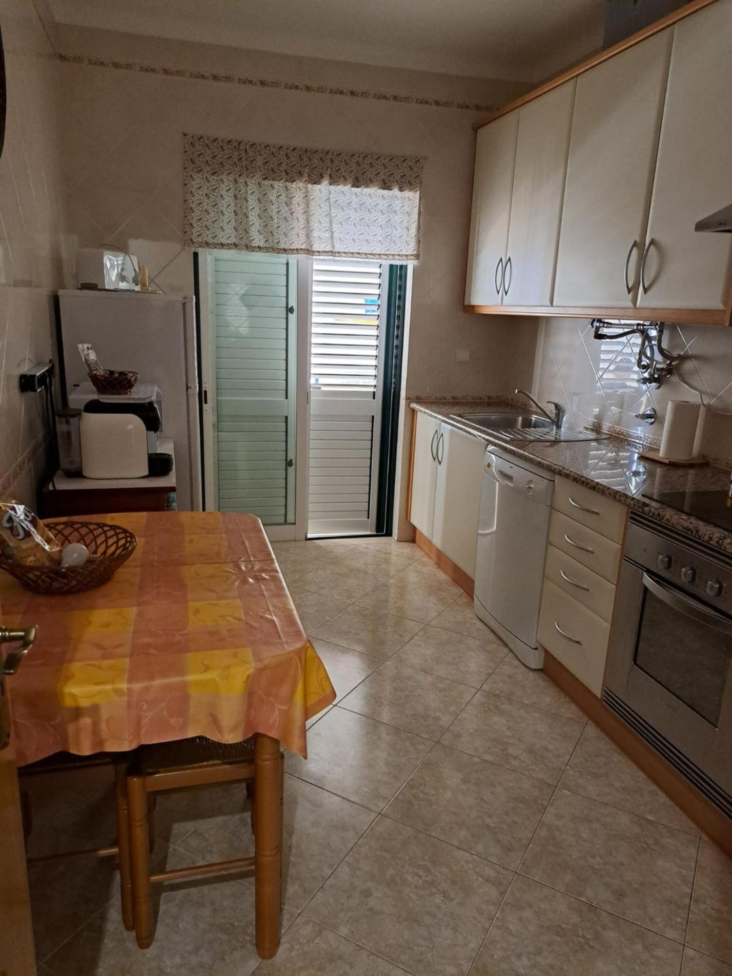 Mjalvor - Apº Em Condominio Com Piscina Zewnętrze zdjęcie